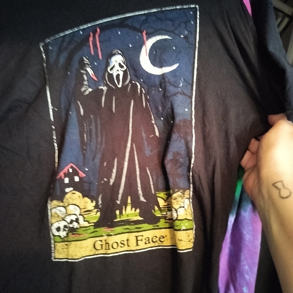 Ghost Face Graphic T-Shirt